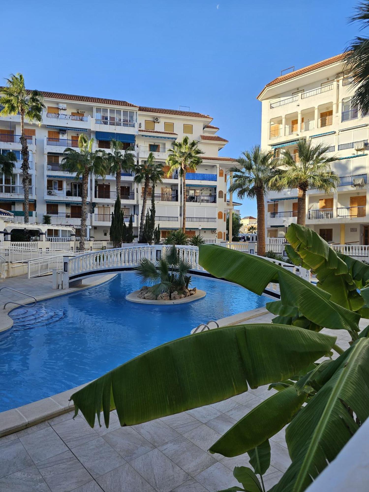 At Costa Blanca - Cozy Apartment With Pool لا ماتا المظهر الخارجي الصورة